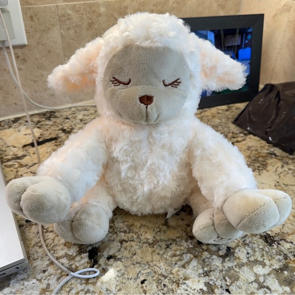 SwaddleMe Soothing Sounds Lamb Plush - Picture 2 of 3